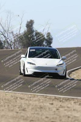 media/Nov-08-2025-Speed Ventures (Sat) [[1c7a6332f5]]/TC A/Session 2 (Turn 2)/